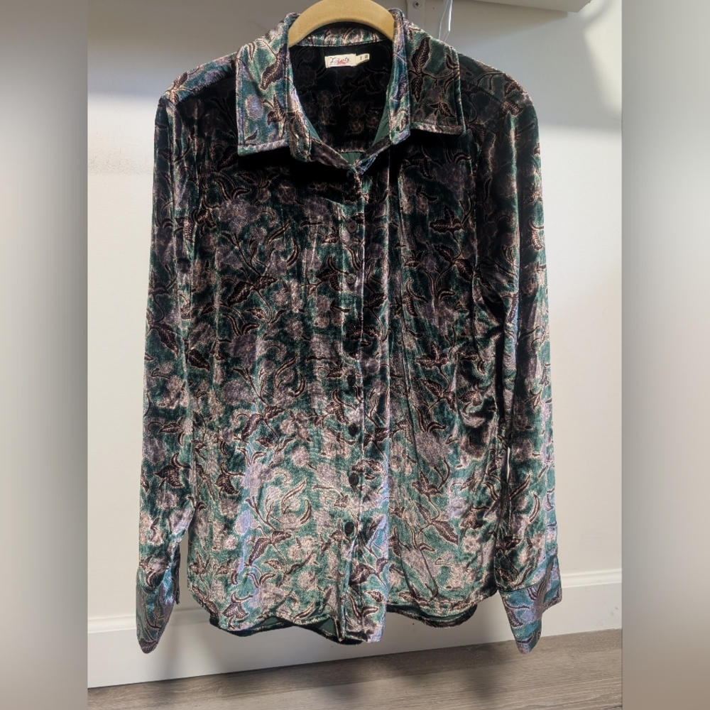 Faherty Genevieve Silk Blend Velvet Button Down Top Size Medium